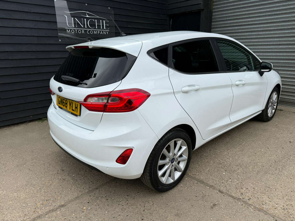 Ford Fiesta 1.0 Fiesta Titanium T White