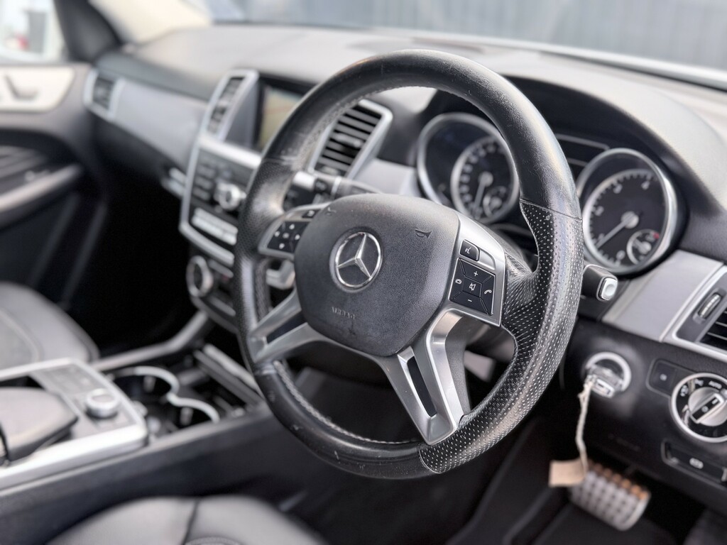 Mercedes-Benz M Class Automatic Silver #18