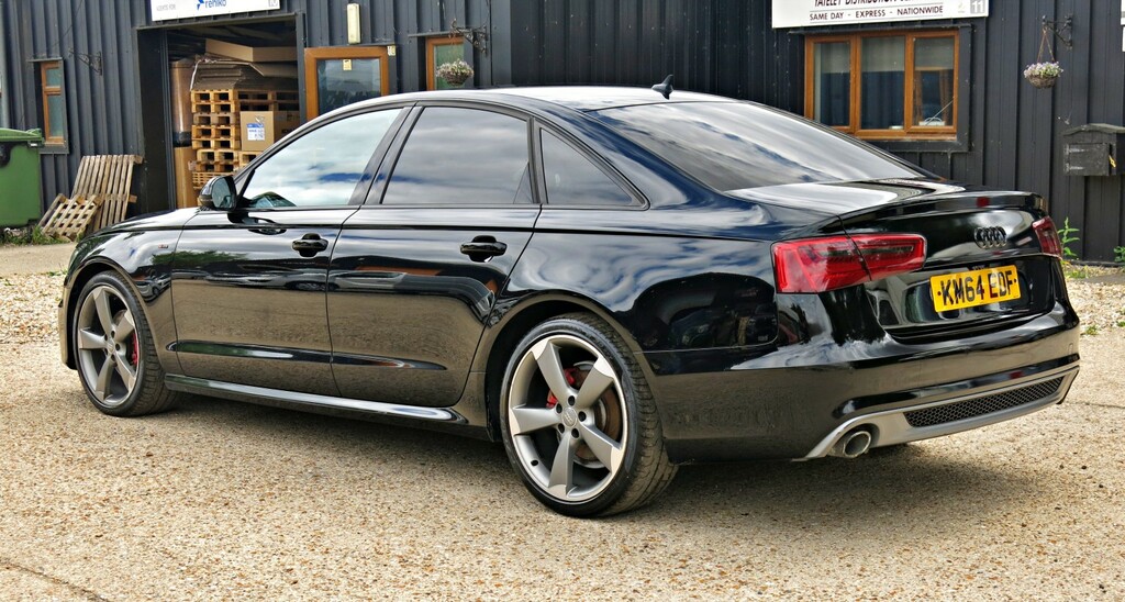 Audi A6 Saloon Saloon 190Hp Ultra Black Edition S Line 2014 Black #3
