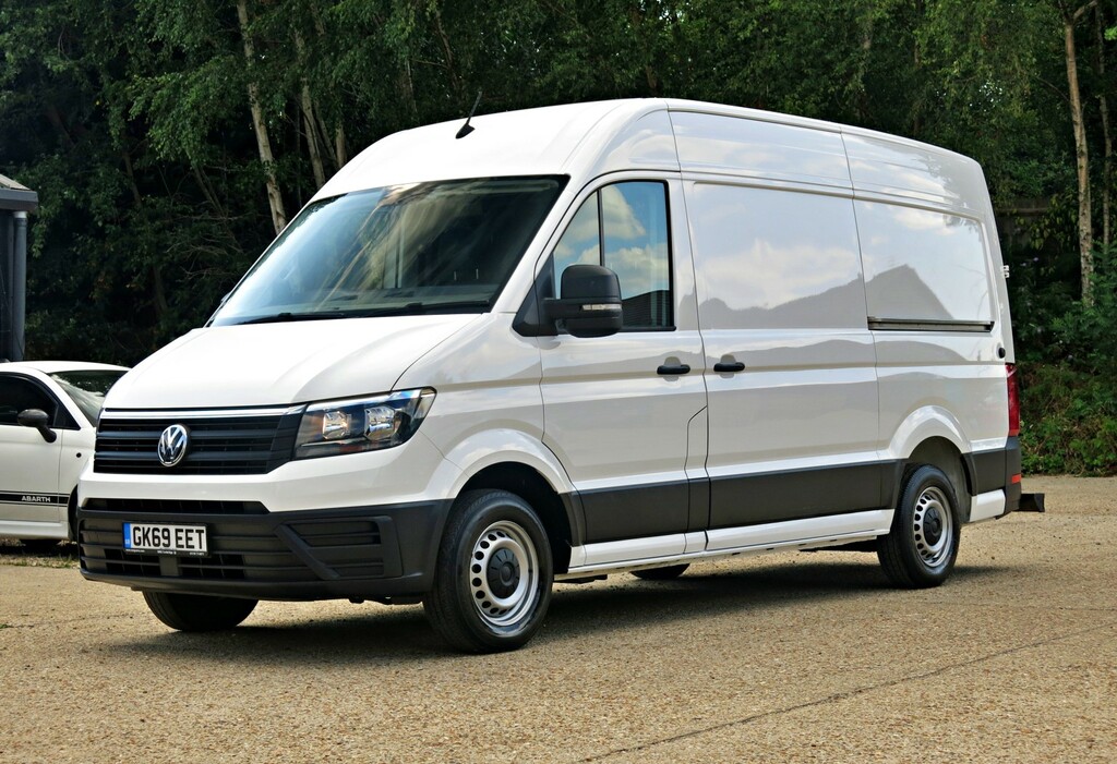 Volkswagen Crafter Panel Van 2.0 Tdi Startline Euro6 Mwb Highroof Cr3 GK69EET White