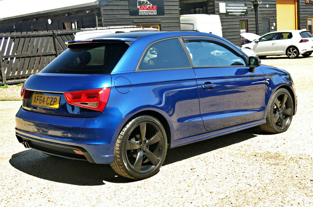 Audi A1 Hatchback 2.0 140Hp Black Edtion 2014 Blue #5