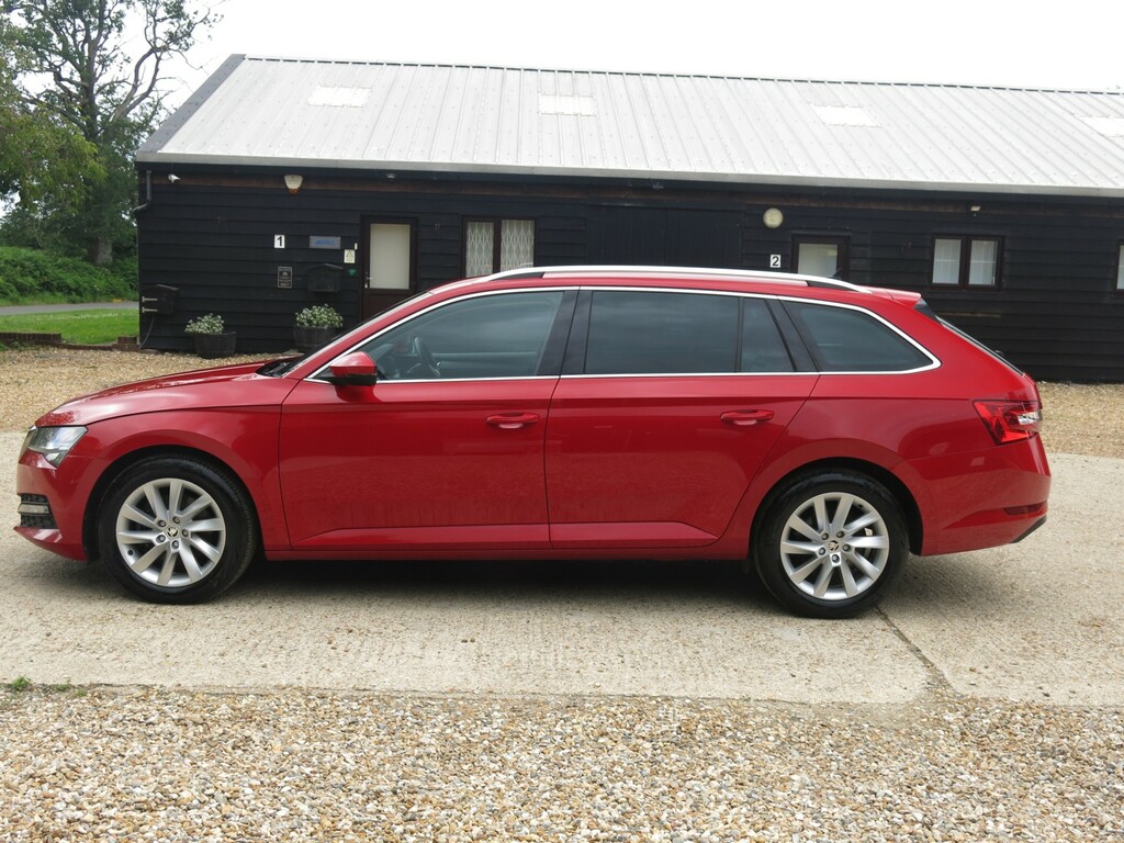 Skoda Superb Estate 150Hp Dsg Se Technology 2020 BG70FHN Red #4