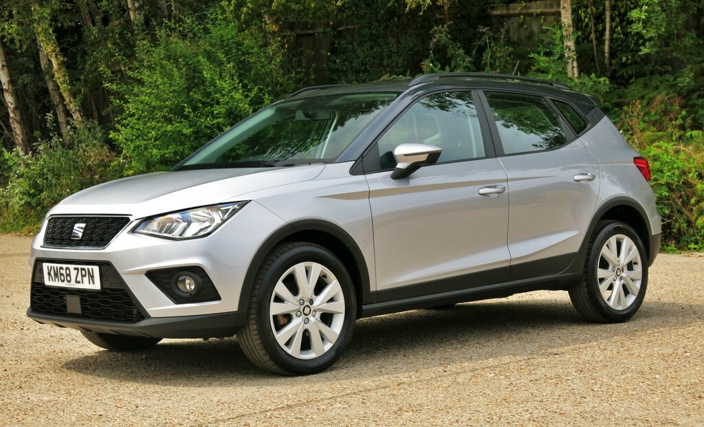 Seat Arona 115Hp 1.6Tdi Se Technology Lux Silver