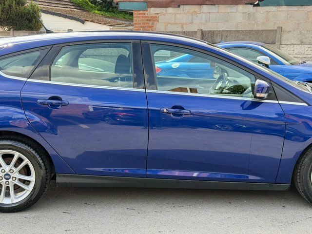 Ford Focus 1.0T Ecoboost Zetec Hatchback Euro EF66EZK Blue #6