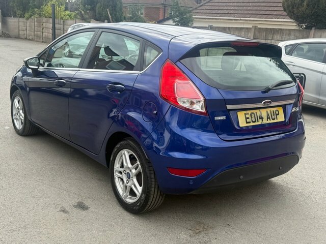 Ford Fiesta 1.5L 1.5 Tdci Zetec Euro 5 Black #22