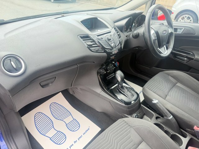 Ford Fiesta 1.5L 1.5 Tdci Zetec Euro 5 Black #14