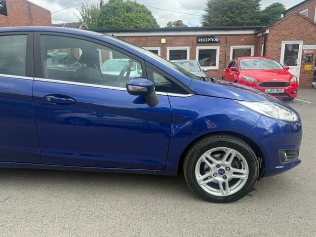 Ford Fiesta 1.5L 1.5 Tdci Zetec Euro 5 Black #16