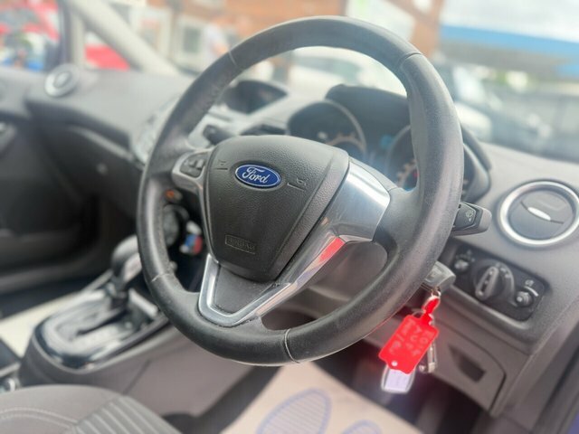 Ford Fiesta 1.5L 1.5 Tdci Zetec Euro 5 Black #29