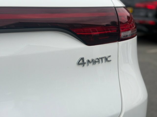 Mercedes-Benz EQC Eqc 400 300Kw Amg Line 80Kwh Black #15