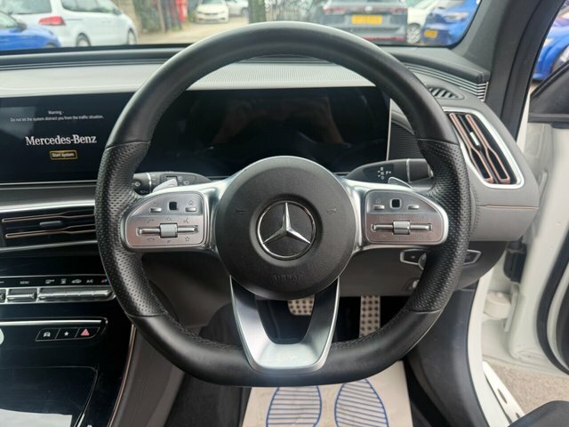 Mercedes-Benz EQC Eqc 400 300Kw Amg Line 80Kwh Black #38