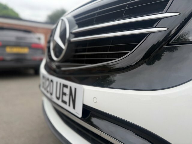 Mercedes-Benz EQC Eqc 400 300Kw Amg Line 80Kwh Black #26
