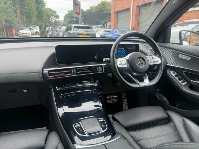 Mercedes-Benz EQC Eqc 400 300Kw Amg Line 80Kwh Black #58