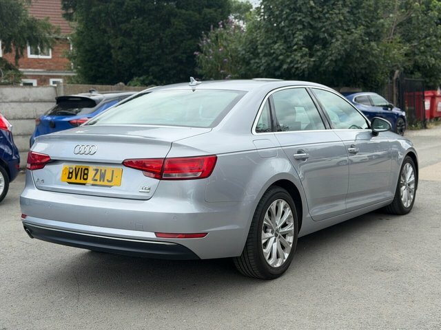 Audi A4 2.0 Tdi Ultra Sport Estate S Tronic Eur White #13