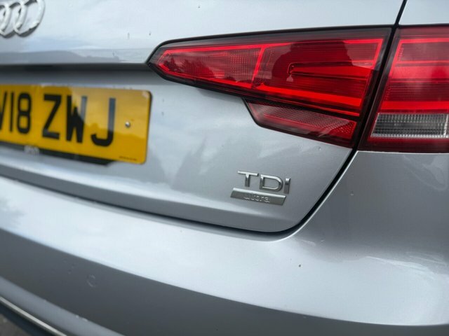 Audi A4 2.0 Tdi Ultra Sport Estate S Tronic Eur White #11
