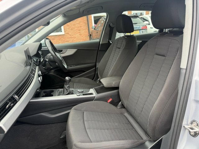 Audi A4 2.0 Tdi Ultra Sport Estate S Tronic Eur White #61