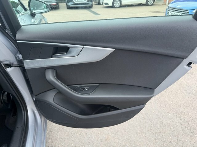 Audi A4 2.0 Tdi Ultra Sport Estate S Tronic Eur White #49