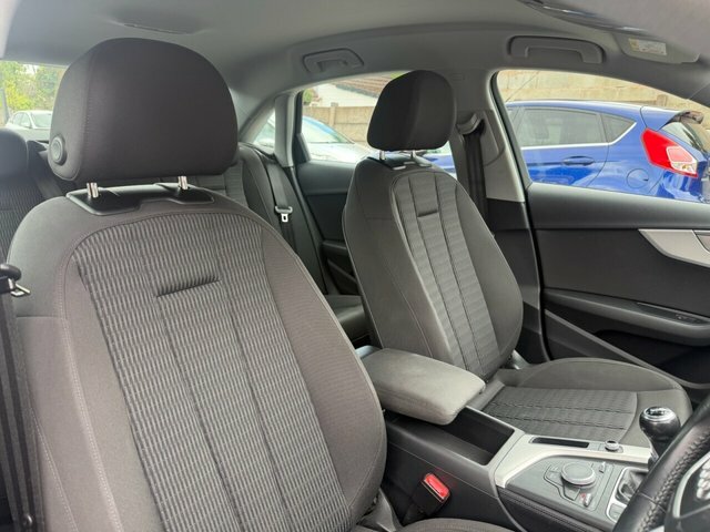 Audi A4 2.0 Tdi Ultra Sport Estate S Tronic Eur White #44