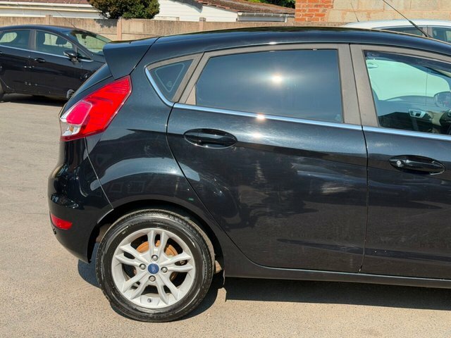 Ford Fiesta 1.0T Ecoboost Zetec Hatchback Powershif Black #6