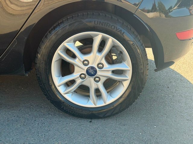 Ford Fiesta 1.0T Ecoboost Zetec Bo Play Series Euro 6 S S Brown #55