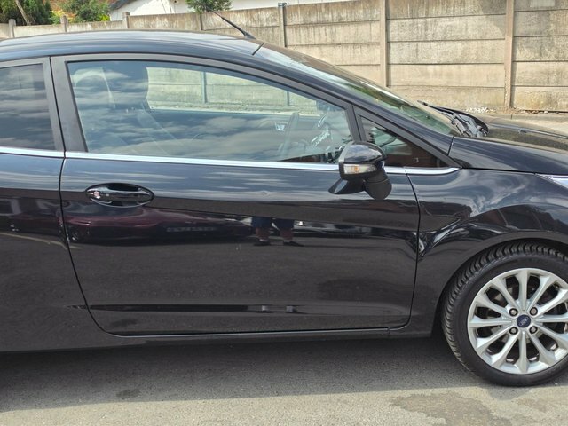 Ford Fiesta 1.0 Ecoboost Zetec Red #7