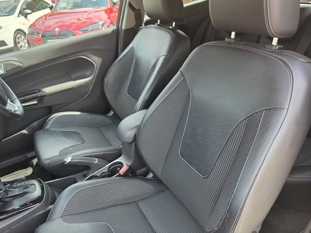 Ford Fiesta 1.0 Ecoboost Zetec Red #51
