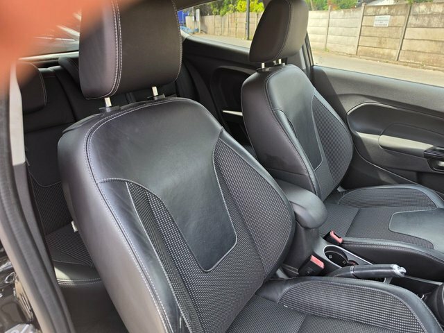 Ford Fiesta 1.0 Ecoboost Zetec Red #34