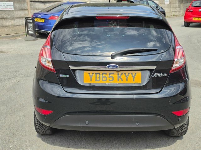 Ford Fiesta 1.0 Ecoboost Zetec Red #12