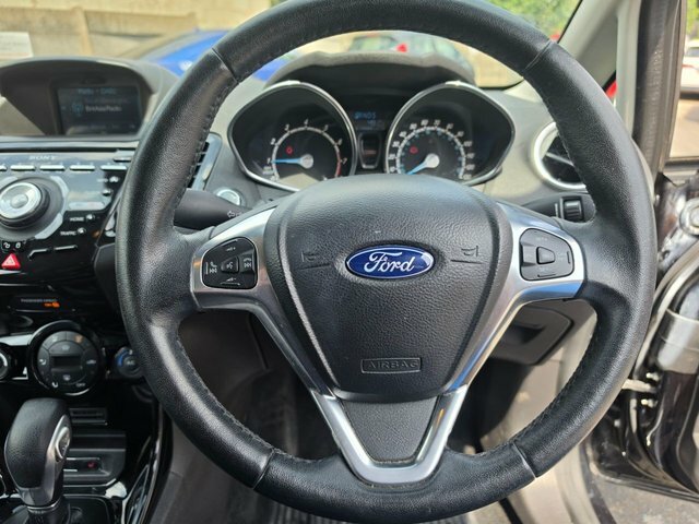 Ford Fiesta 1.0 Ecoboost Zetec Red #37