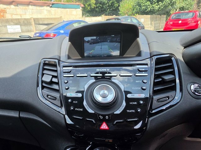 Ford Fiesta 1.0 Ecoboost Zetec Red #48