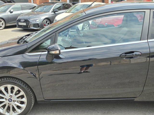 Ford Fiesta 1.0 Ecoboost Zetec Red #20