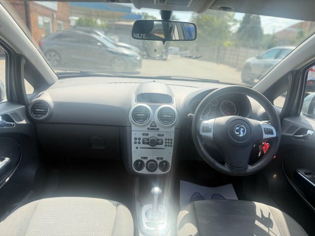 Vauxhall Corsa Active Red #8