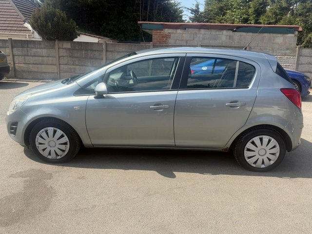Vauxhall Corsa Active Red #20