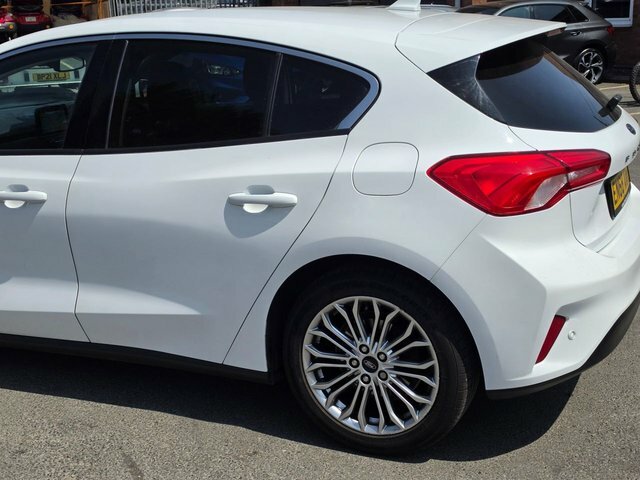 Ford Focus St Black #24