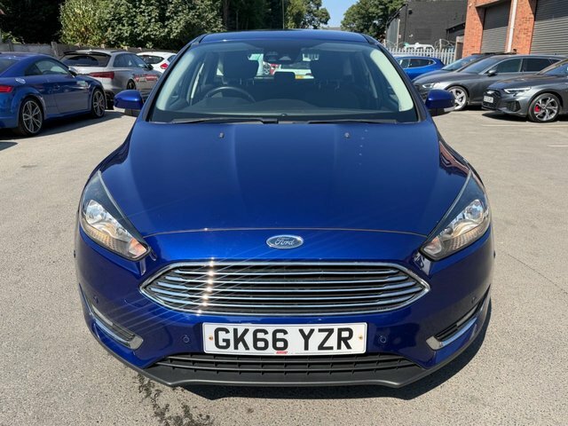 Ford Focus 1.0T Ecoboost Titanium Hatchback E GK66YZR Blue #3