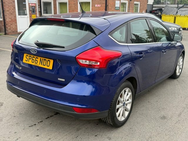 Ford Focus Blue #15