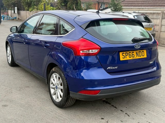 Ford Focus Blue #20
