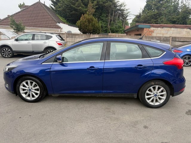 Ford Focus Blue #21