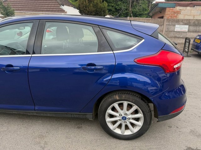 Ford Focus Blue #23