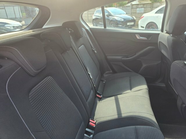 Ford Focus 1.0 Ecoboost 125 Active Grey #55