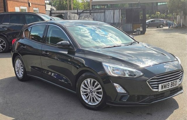 Ford Focus 1.0 Ecoboost 125 Active Grey #1