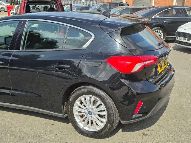 Ford Focus 1.0 Ecoboost 125 Active Grey #18