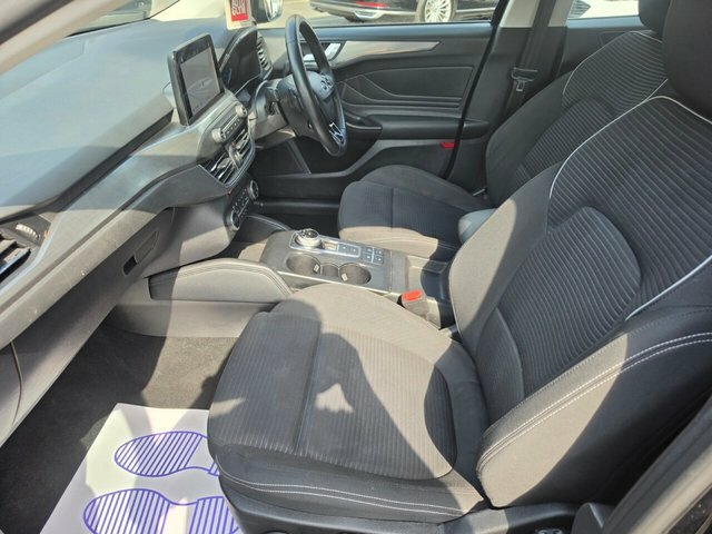 Ford Focus 1.0 Ecoboost 125 Active Grey #46