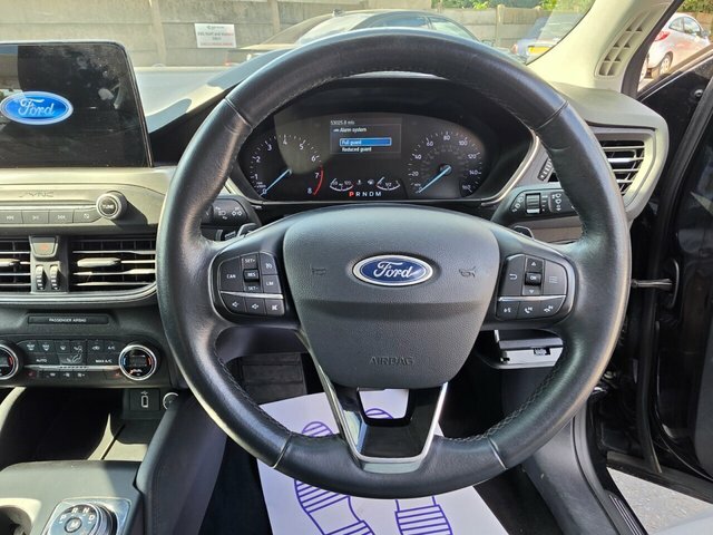 Ford Focus 1.0 Ecoboost 125 Active Grey #40