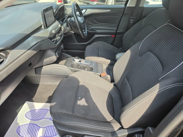 Ford Focus 1.0 Ecoboost 125 Active Grey #45