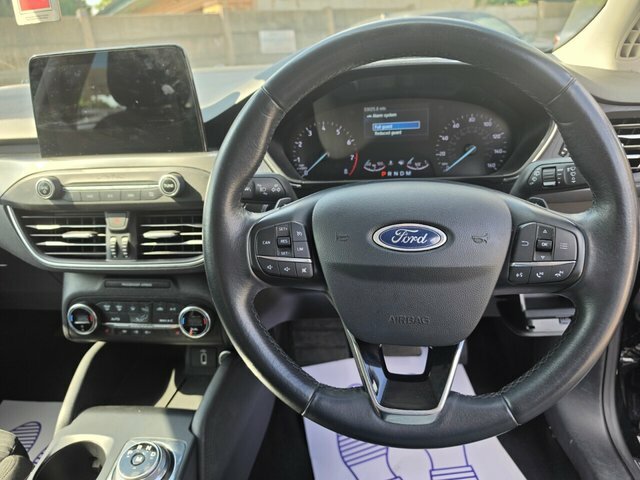 Ford Focus 1.0 Ecoboost 125 Active Grey #39