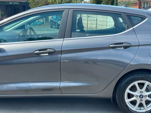 Ford Fiesta Hatchback Grey #14