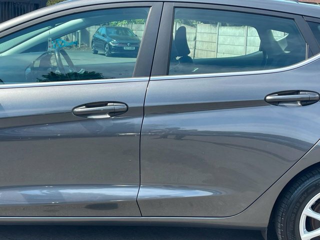 Ford Fiesta Hatchback Grey #13