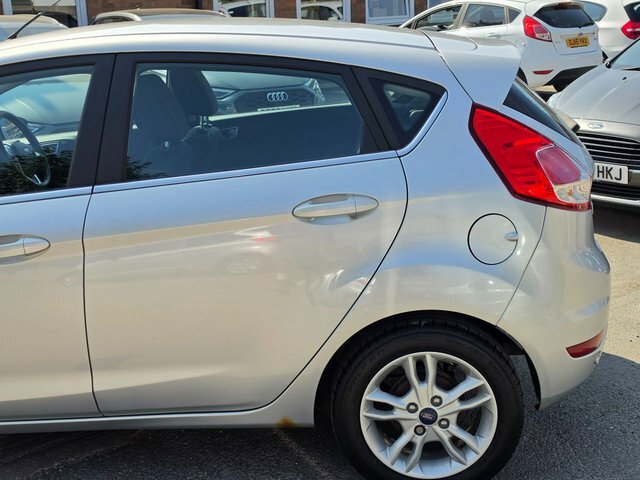 Ford Fiesta 1.25 Studio Blue #21