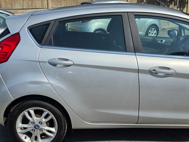Ford Fiesta 1.25 Studio Blue #10