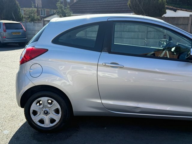 Ford KA Hatchback 1.2 Studio Euro 5 201212 Red #8